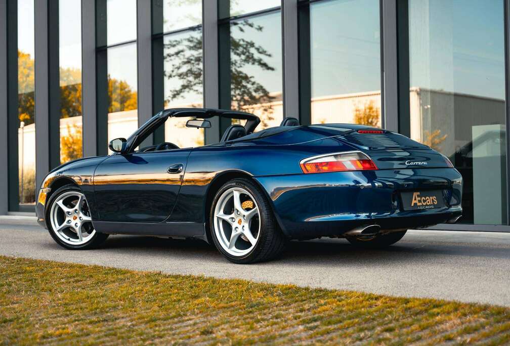 Porsche 911 CARRERA CABRIOLET 3.6 / IMS DONE / HARDTOP / MANUAL / AIRCO / PDC / TURBO HEATED SEATS / LAPIS BLUE / FULL SERVICE