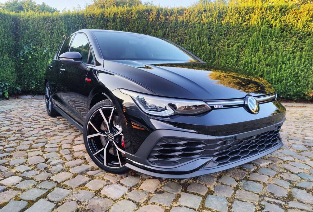 Volkswagen Golf 2.0 TSI GTI Clubsport OPF DSG Akrapovic