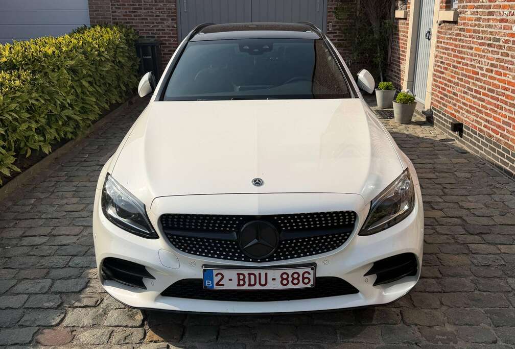 Mercedes-Benz C 180 AMG Line