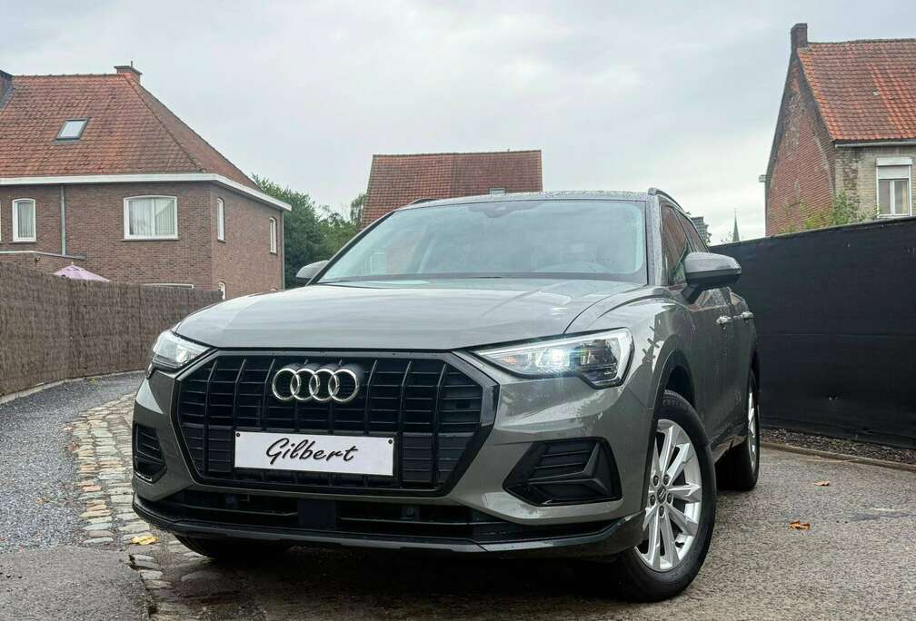 Audi NAVI-APPLE CAR PLAY-SPORTZETELS