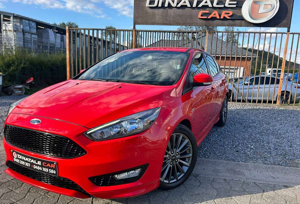 Ford Focus 1.0 EcoBoost ST Line - 1er Propriétaire - Full Carnet - Garantie 12 Mois