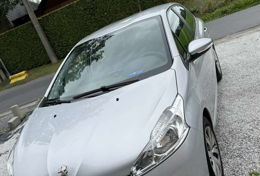 Peugeot PureTech 82 Active