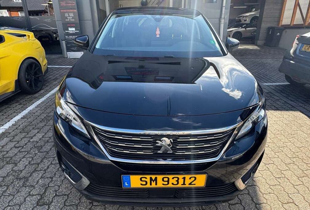 Peugeot 5008