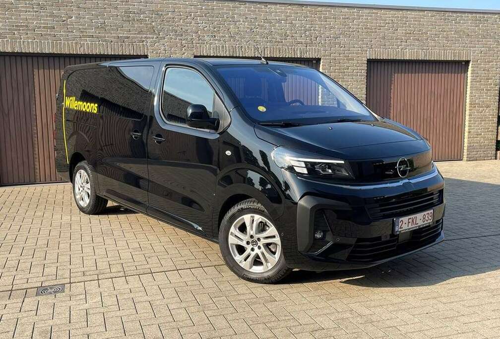 Opel Innovation 2.0D 177Pk AT8 Demowagen*LED Koplampen*