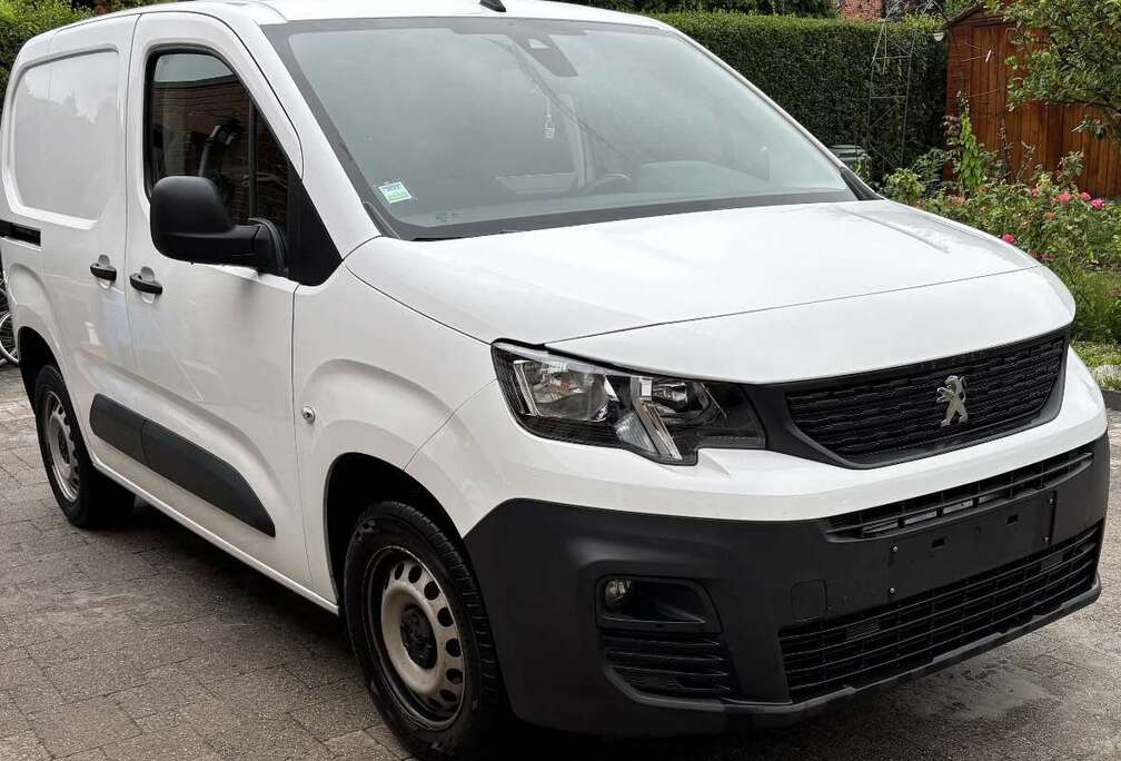 Peugeot 1.5 BlueHDi 100 L1 EHZ S&S Asphalt