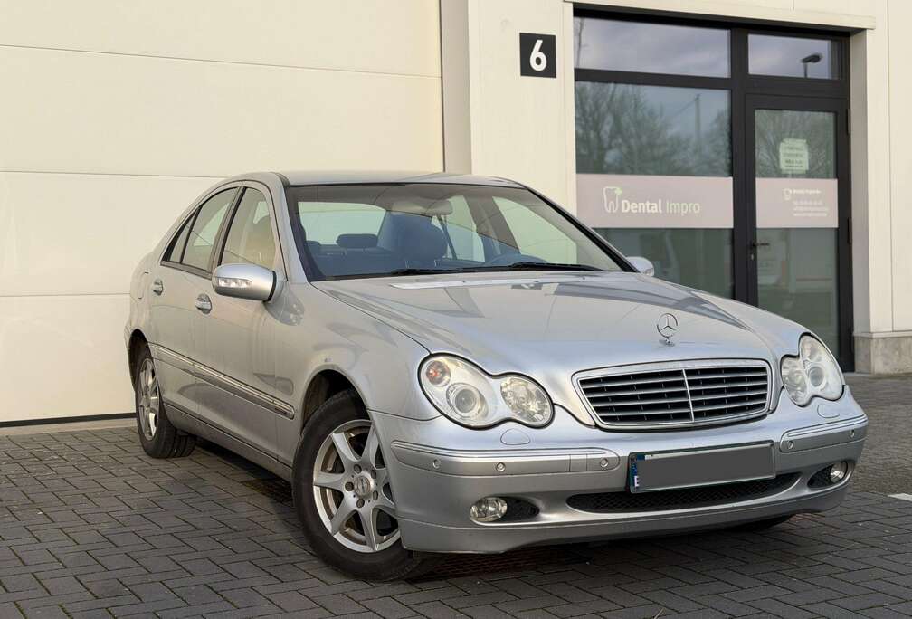 Mercedes-Benz Kompressor Elegance