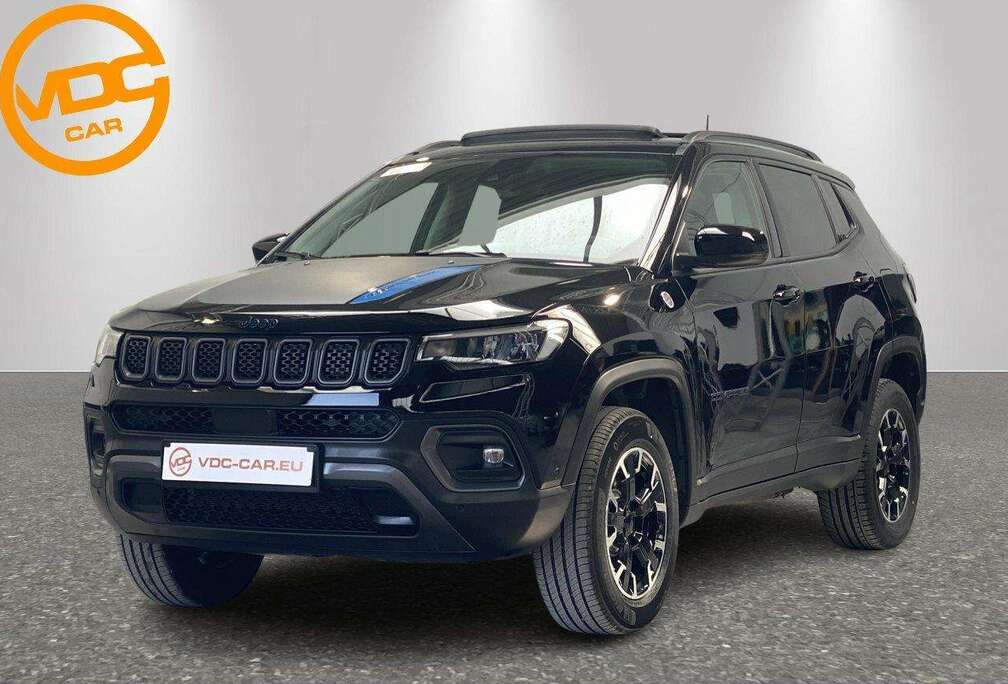 Jeep TRAILHAWK 4XE PHEV 240 PK PK PANO