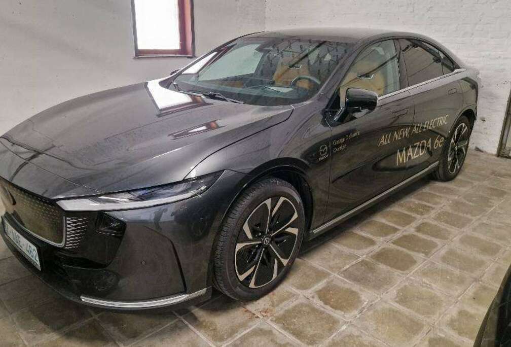 Mazda 6e  Takumi Plus 68kw/h