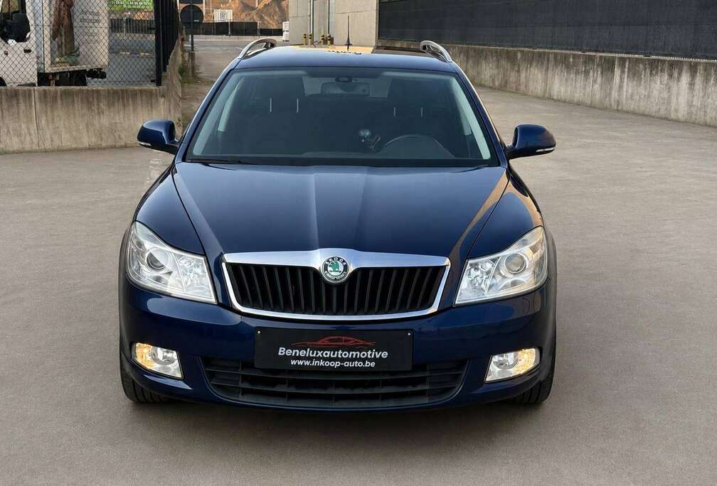 Skoda Octavia SW 1.2 TSI Ambiente DSG