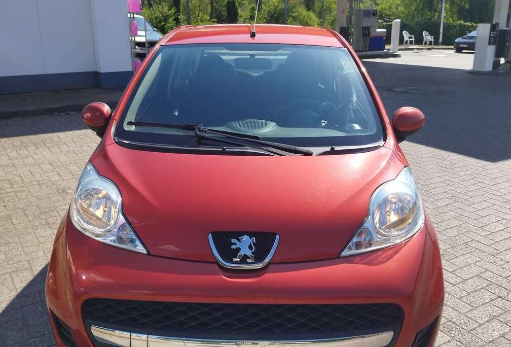 Peugeot 1.0i Urban