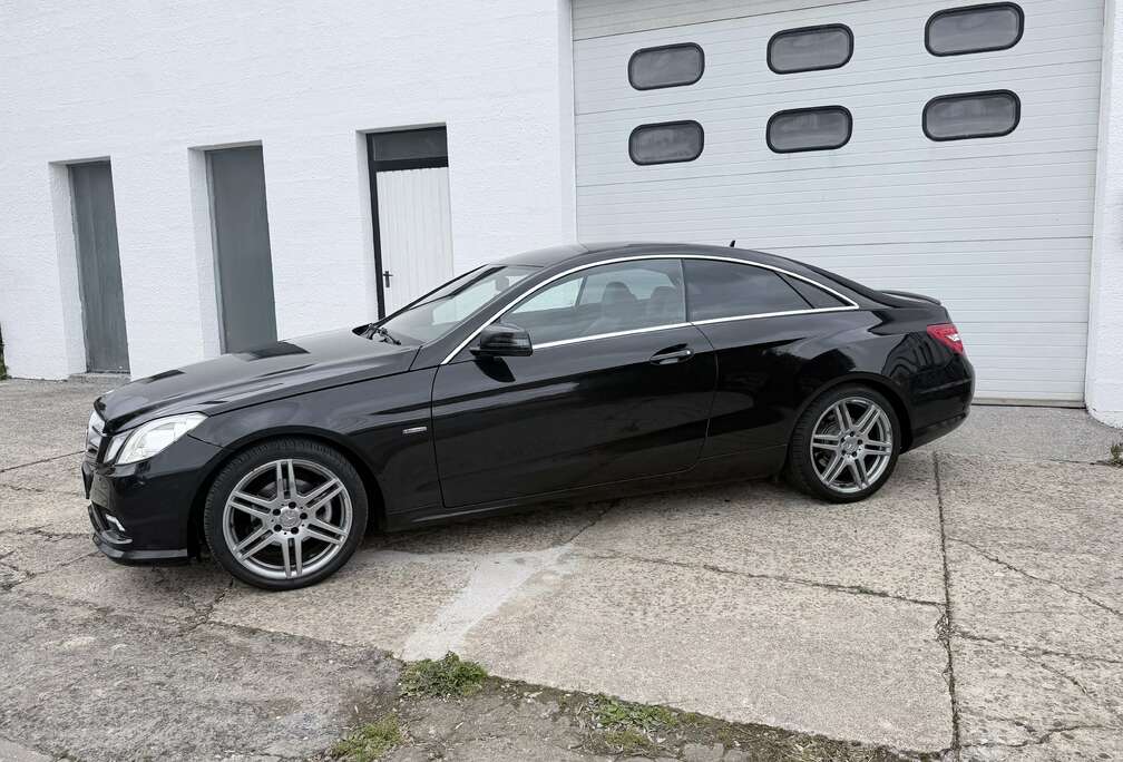 Mercedes-Benz COUPE CDI 2011 (AMG)