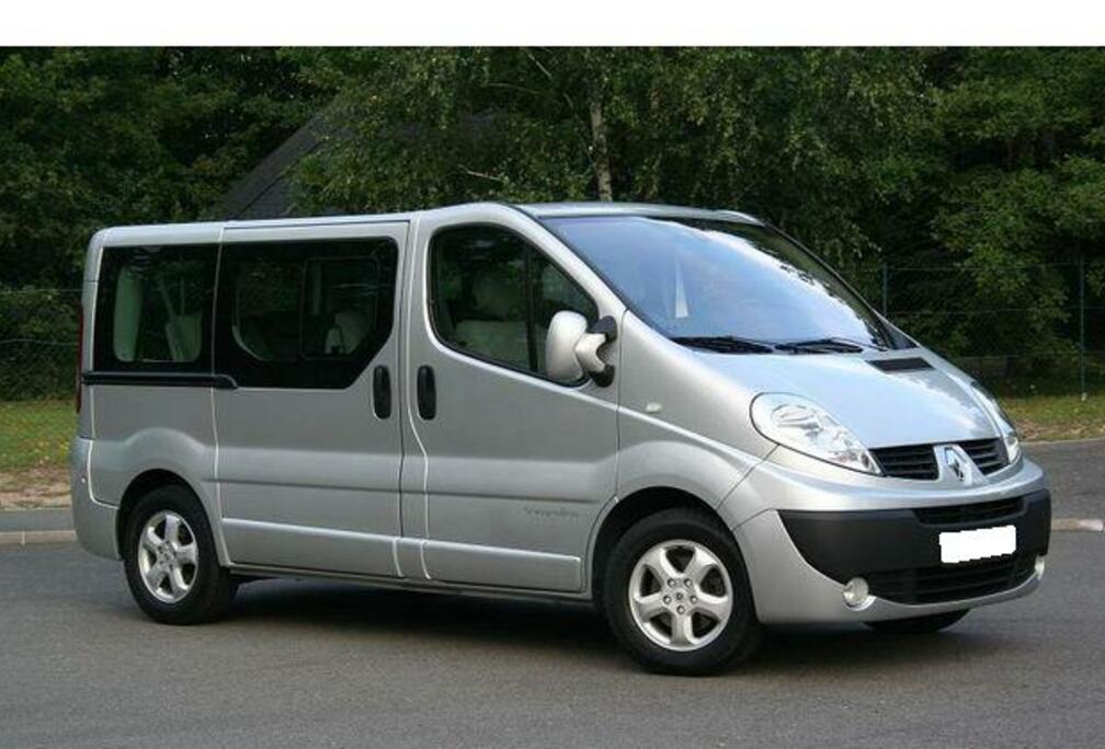 RENAULT TRAFIC II GENERATION 2.5 DCI 150 PRIVILEGE