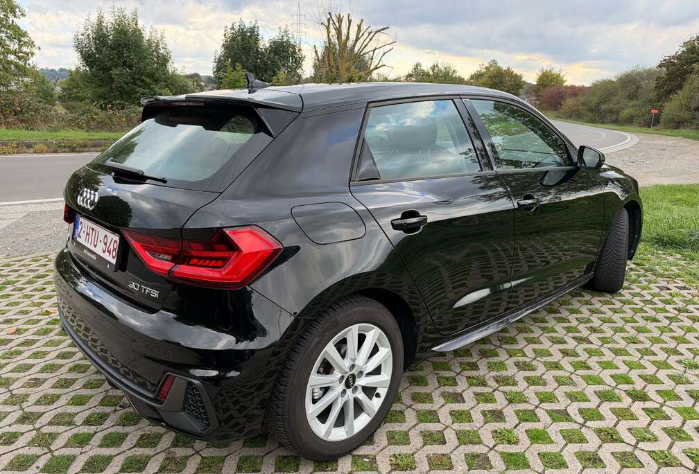 Audi Sportback 30 TFSI Business Edition S line tronic