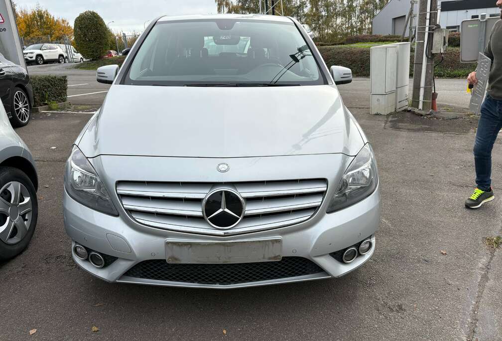 Mercedes-Benz B 180 d