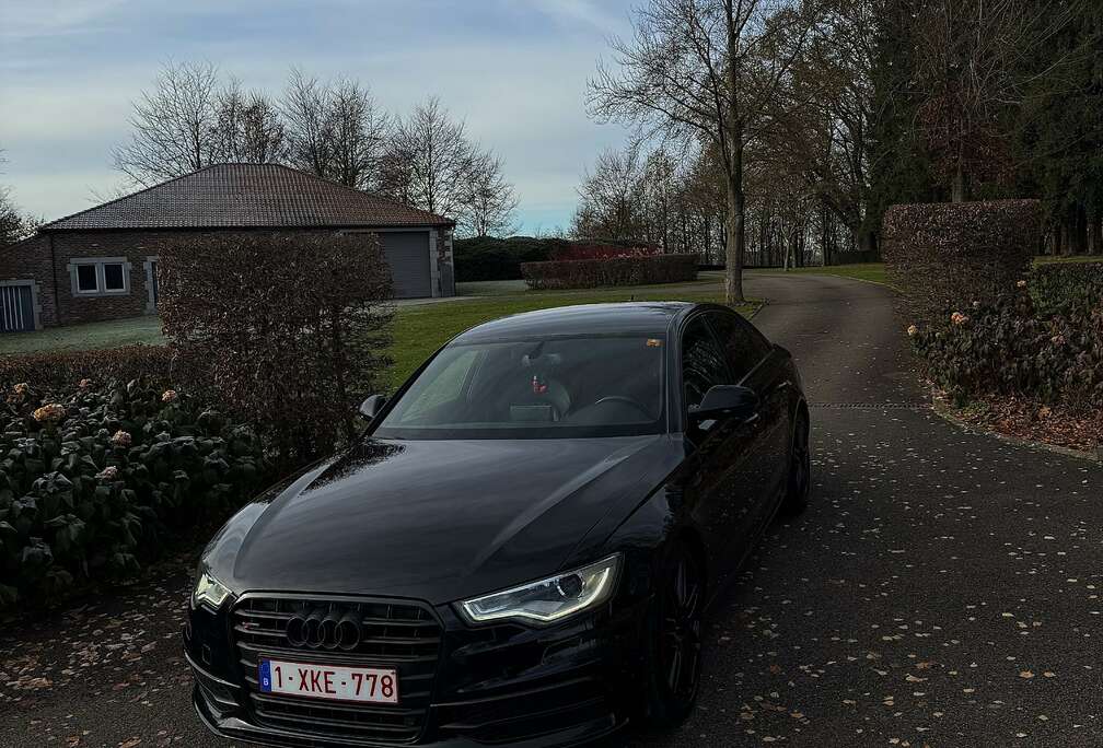 Audi 2.0 TDi S line Multitronic
