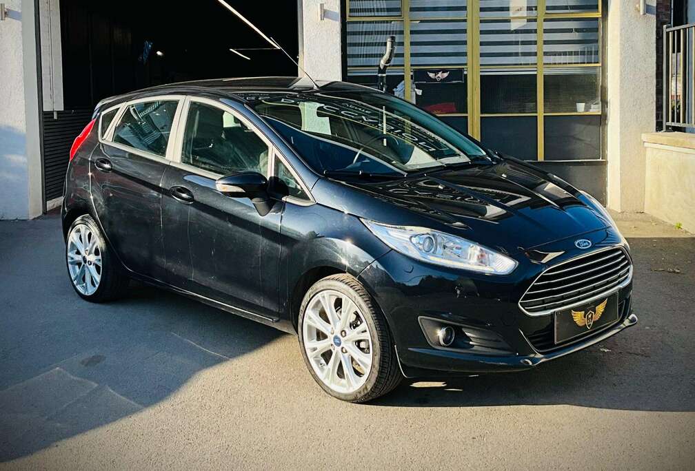 Ford Fiesta 1.0 EcoBoost Champions Edition S/S