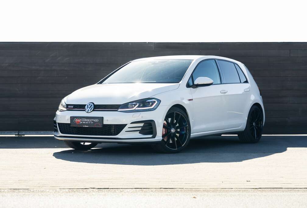 Volkswagen Golf GTI 2.0 TSI OPF DSG Performance