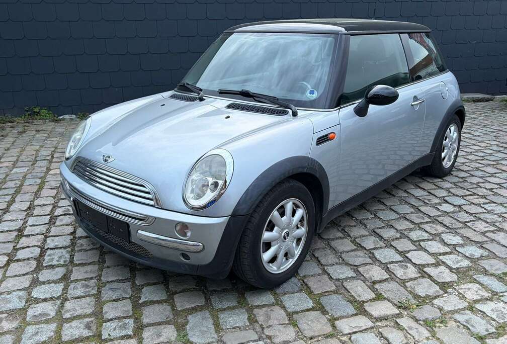 MINI Mini 1.6i 16v Cooper