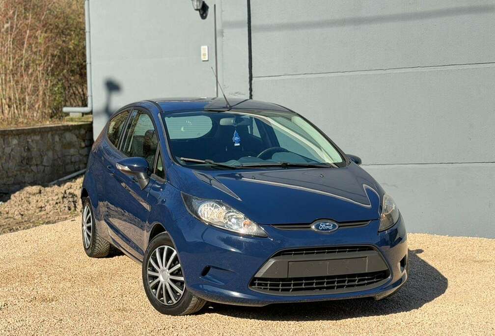 Ford 1.6 Prête  Immatricler