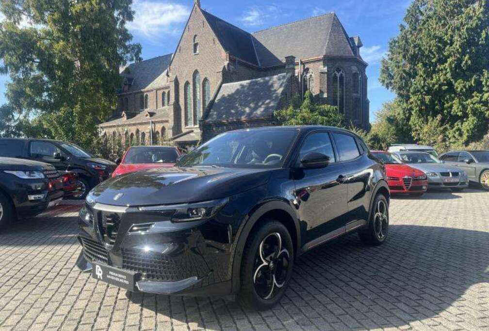 Alfa Romeo Speciale 1,2 Ibrida 139pk DCT6