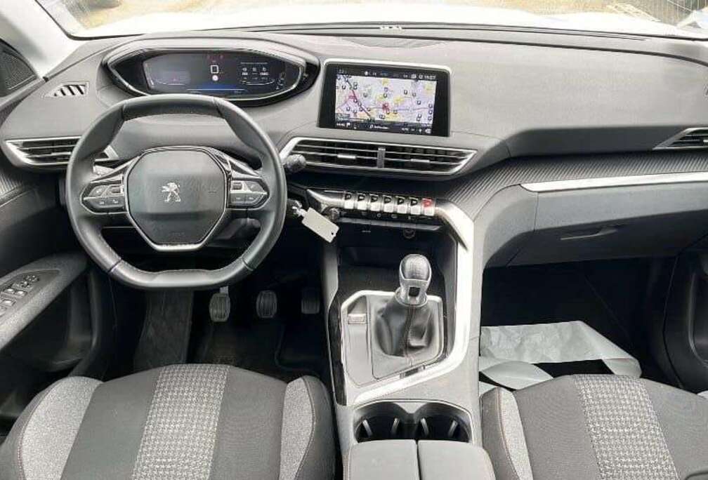 Peugeot 1.5BlueHDi Active S&S 130