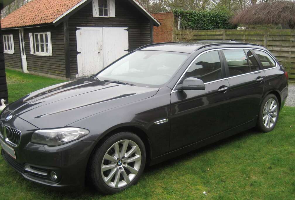 BMW Touring 520d  LICHTE VRACHT