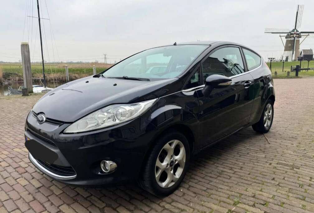 Ford 1.25i Titanium