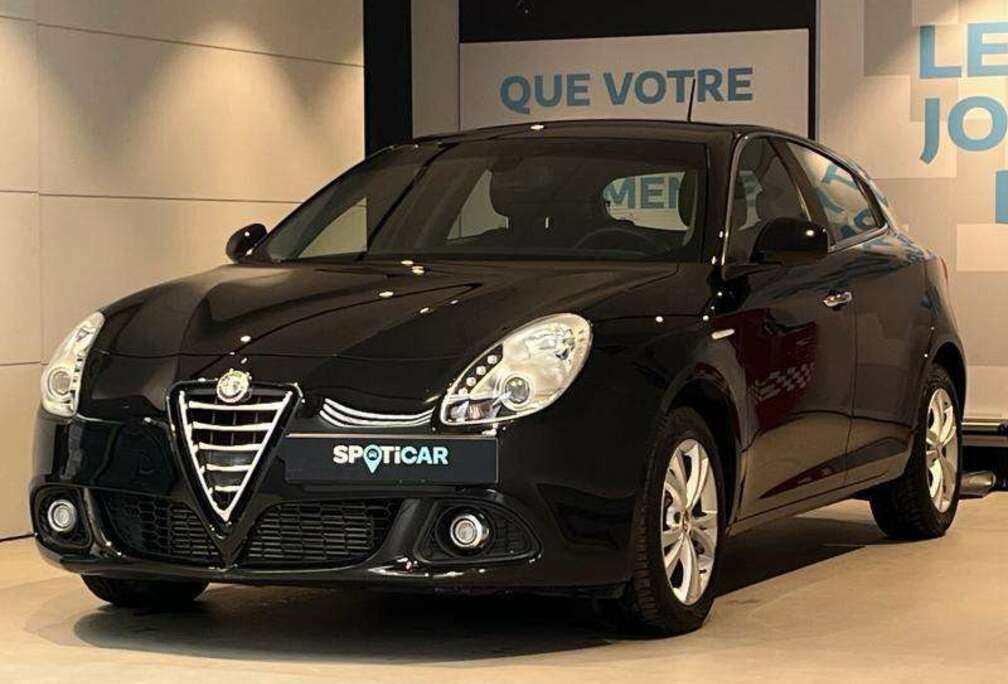 Alfa Romeo DISTINCTIVE