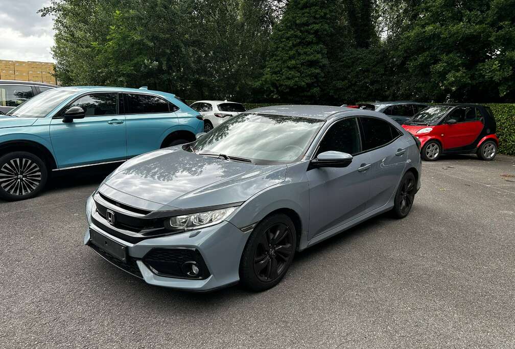 Honda Civic 1.0 i-VTEC Elegance (EU6.2)