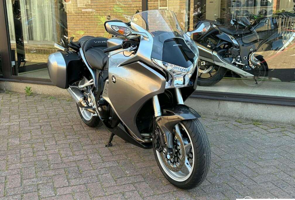 Honda F ABS