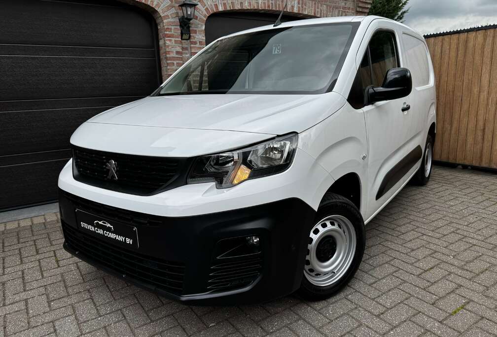 Peugeot | BTW INCL | 3 ZIT | BLIND SPOT | NAVI | CARPLAY | PDC V+A | A/C |