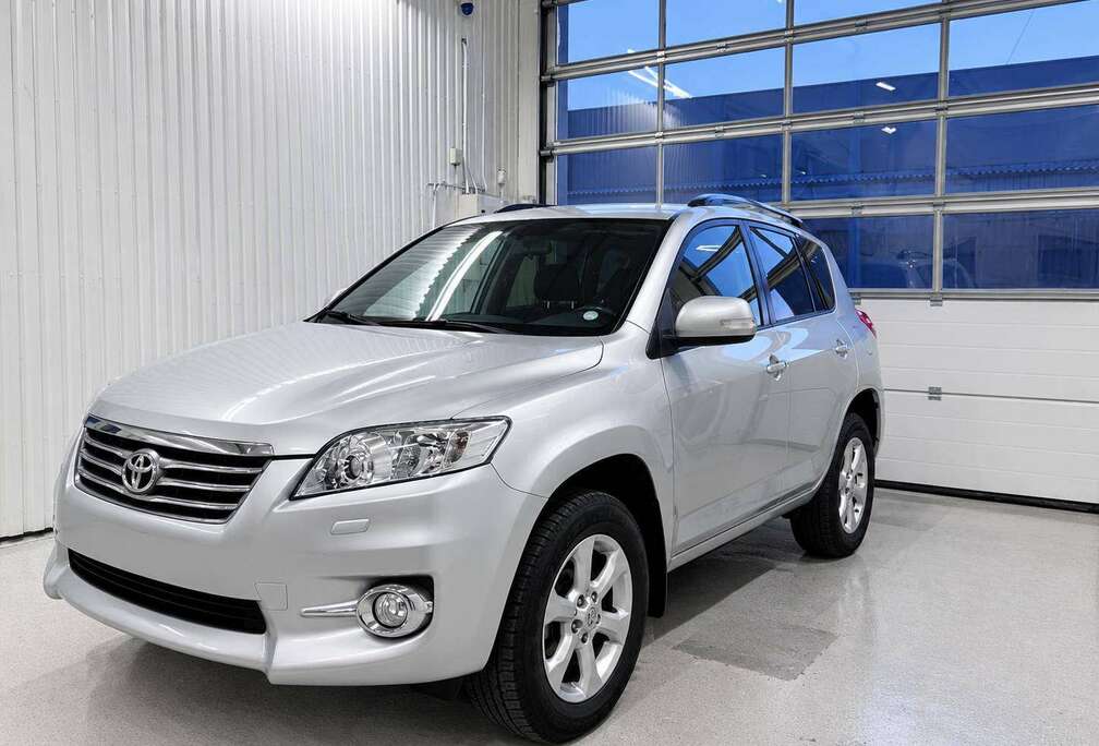 Toyota RAV4 2.0–Essence–4x4–Automatique –Navi–Caméra– Antirouille