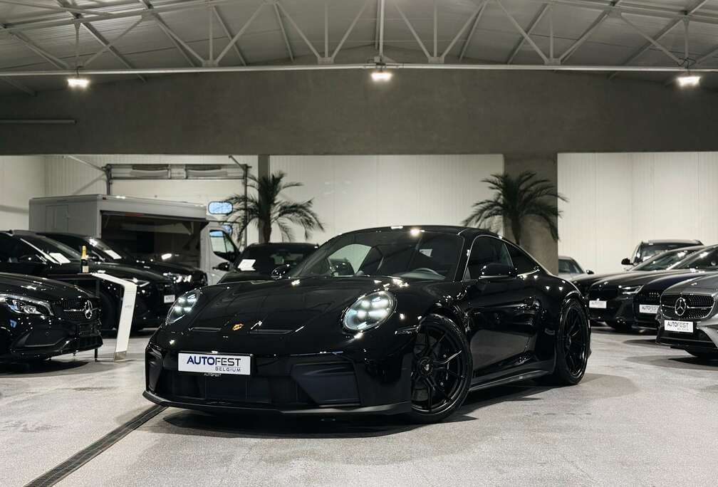 Porsche 911 992.2 GT3 Touring Full Black - NIEUW