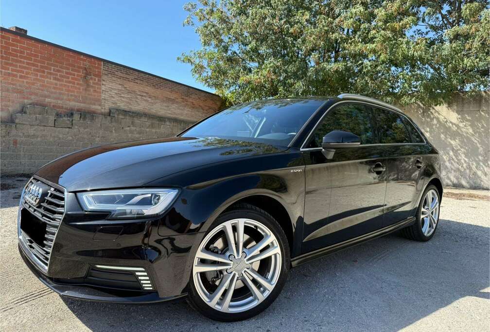 Audi 40 e-tron Sportback S tronic design - TOP