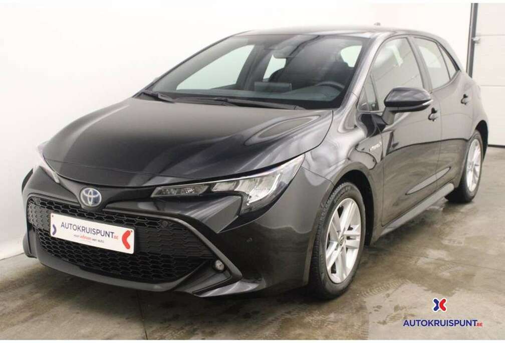 Toyota 1.8Hybrid Dynamic e-CVT GPS Camera Carplay Parkeer