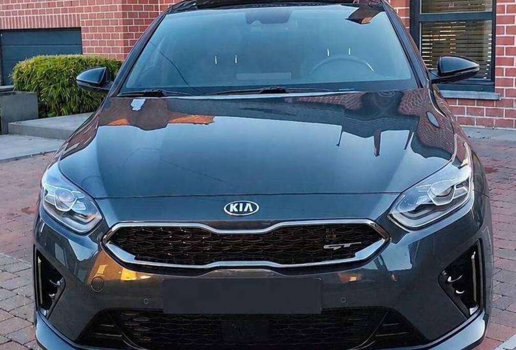 Kia ProCeed GT 1.6 T-GDi GT DCT ISG