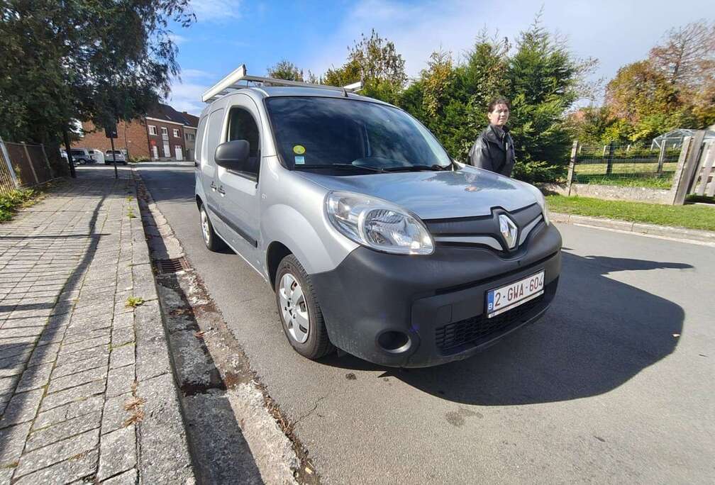 Renault 1.5 Blue dCi Confort (EU6d-TEMP)