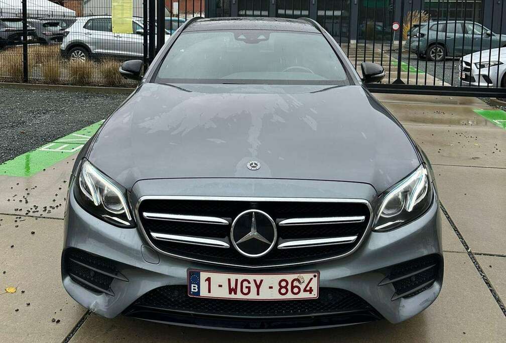 Mercedes-Benz U213P0