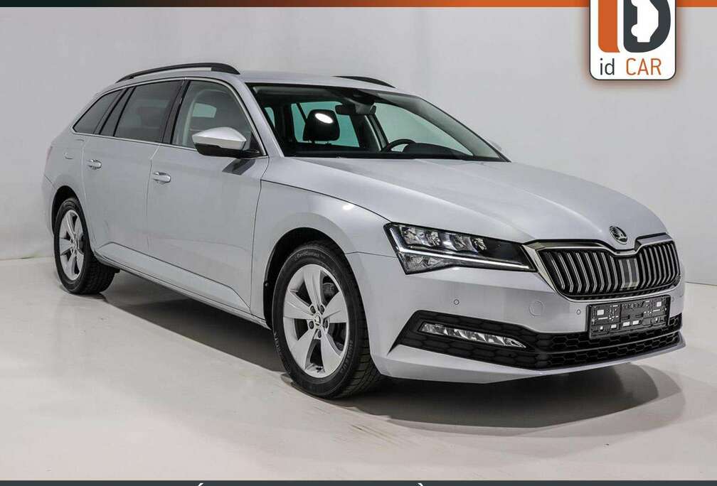 Skoda COMBI 2.0 TDI DSG AMBITION LED GPS ACC CAMERA JA17