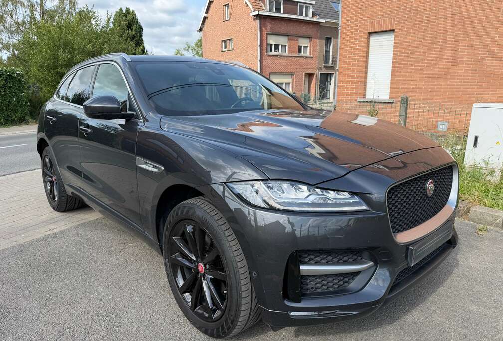 Jaguar F-Pace 2.0 D AWD R-Sport