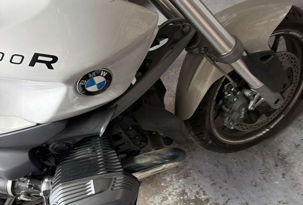 BMW Arrow