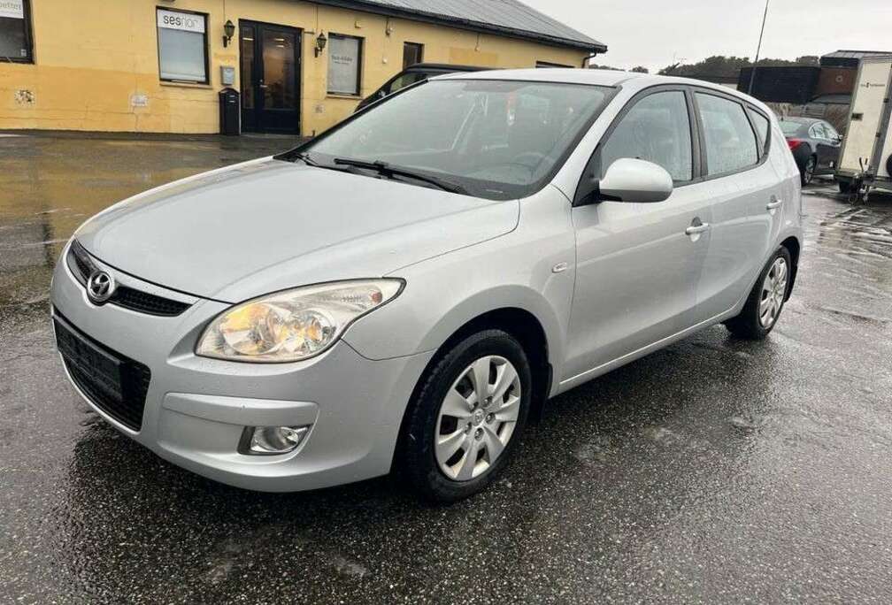 Hyundai CW 1.6 CRDi 90 Pack