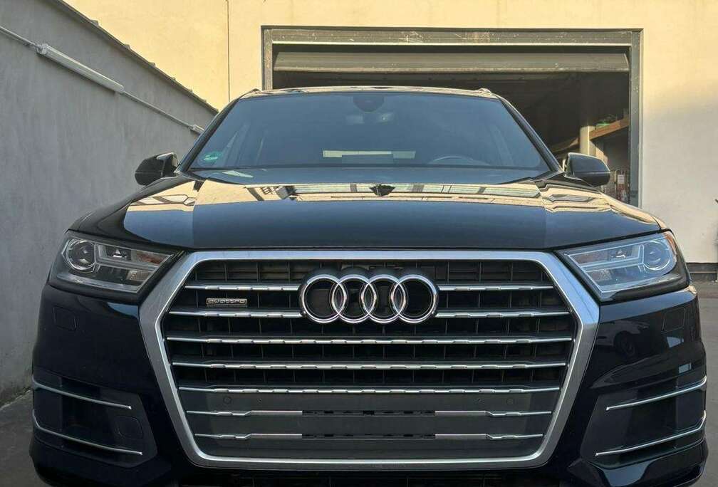 Audi 3.0 TDi V6 ultra Quattro Tiptronic