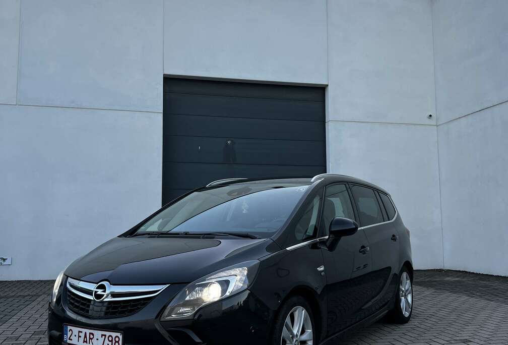 Opel Opel Zafira OPC Line 2.0 Diesel Automaat - 170 PK