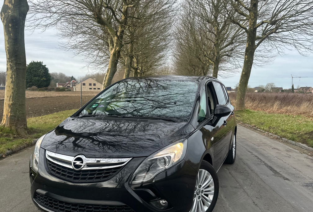 Opel Zafira Tourer 1.4i Turbo/ 7 Plaats/AIRCO/garantie