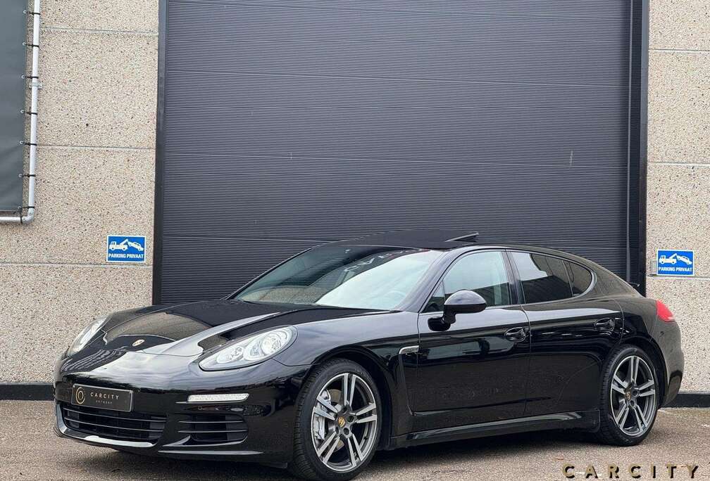 Porsche Panamera Diesel  PASM  PANO  NAVI  XENON