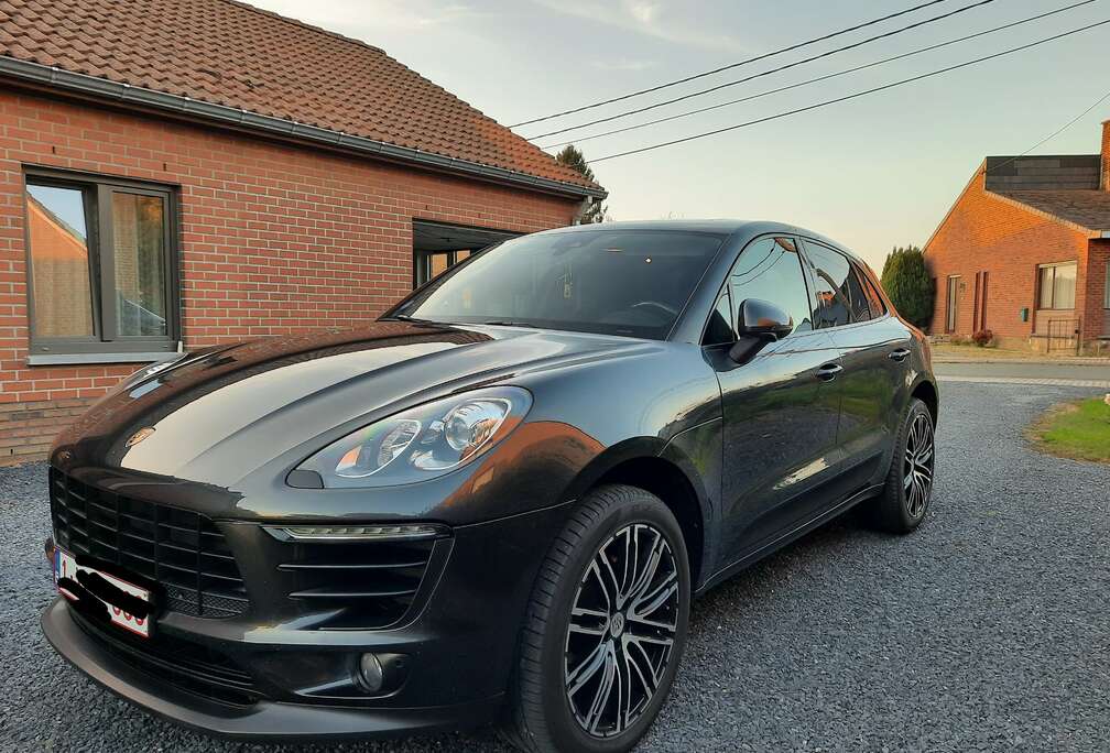 Porsche Macan 2.0 Turbo PDK