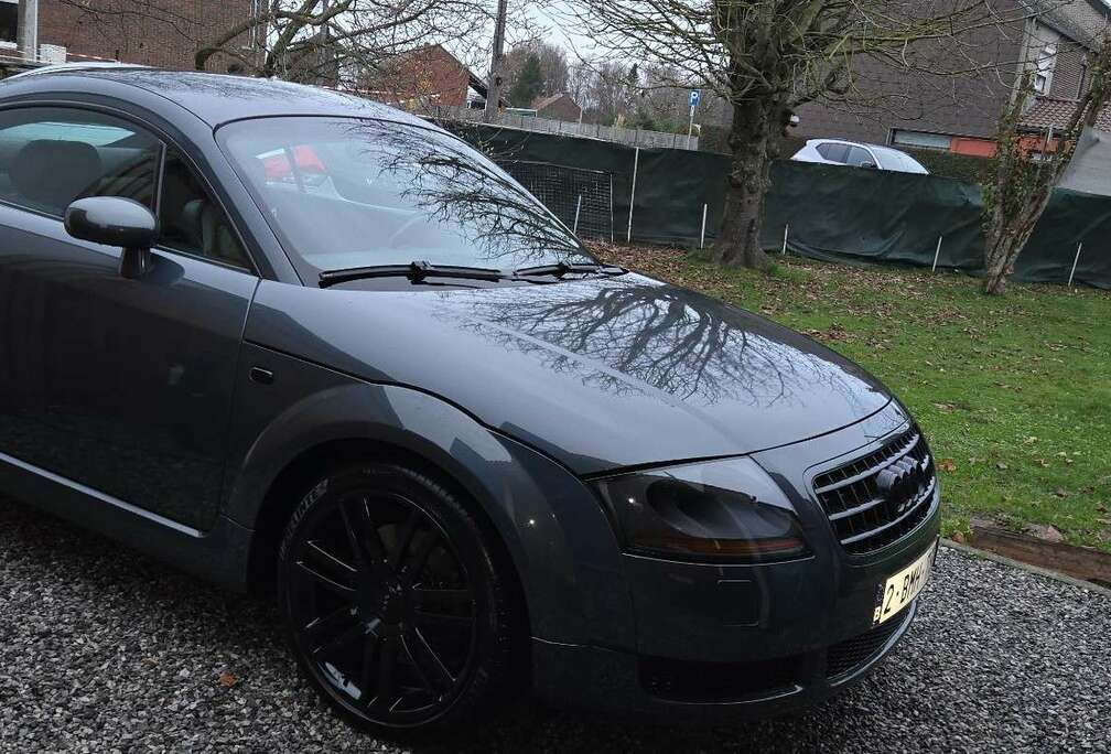 Audi Coupé 1.8 Turbo 20v S line