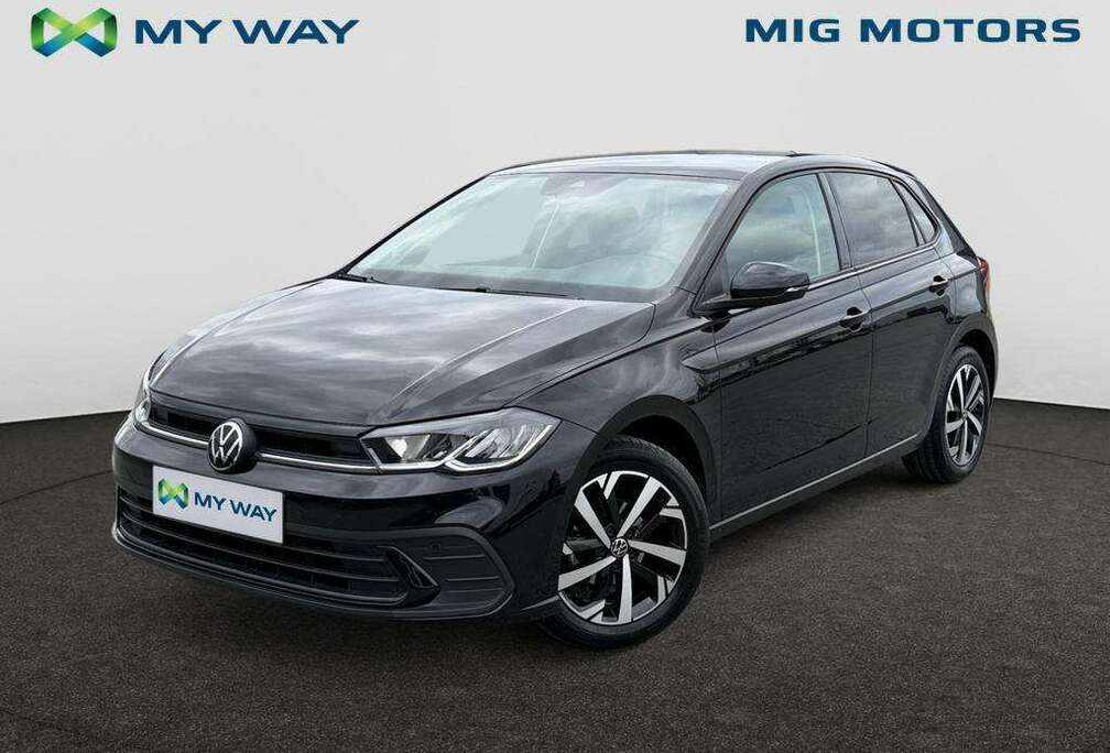 Volkswagen Life 1.0 TSI  (95 pk) /// Parkeersensoren voor & achter /// afneembare trekhaak /// Android Auto & Apple Carplay ///