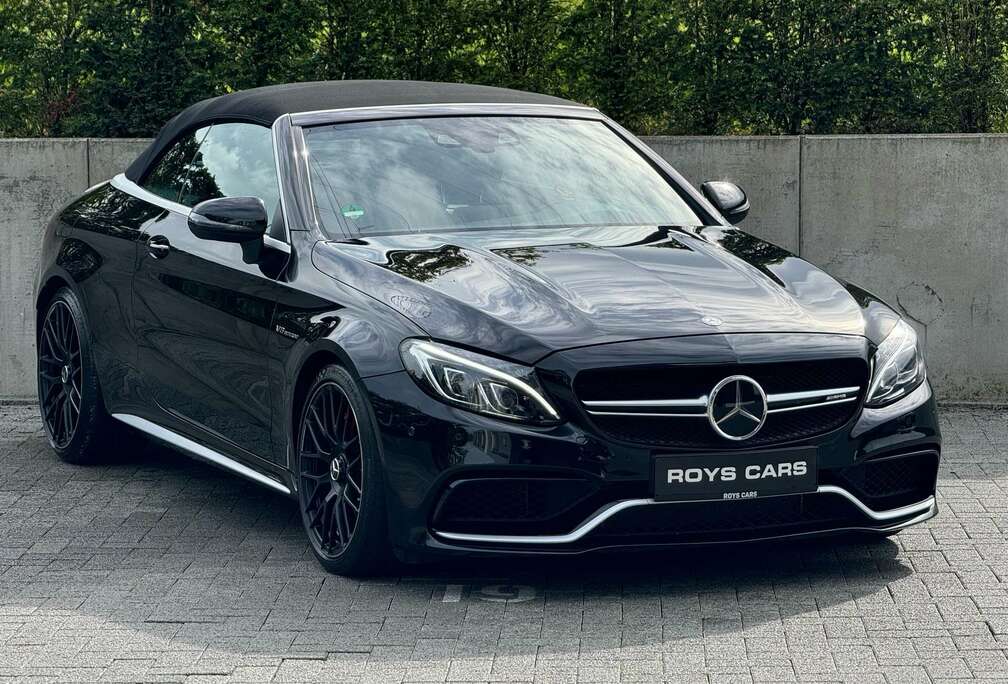 Mercedes-Benz Cabriolet S /CARBON/SPORTUITLAAT/CAMERA